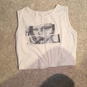 Graphic white tanktop